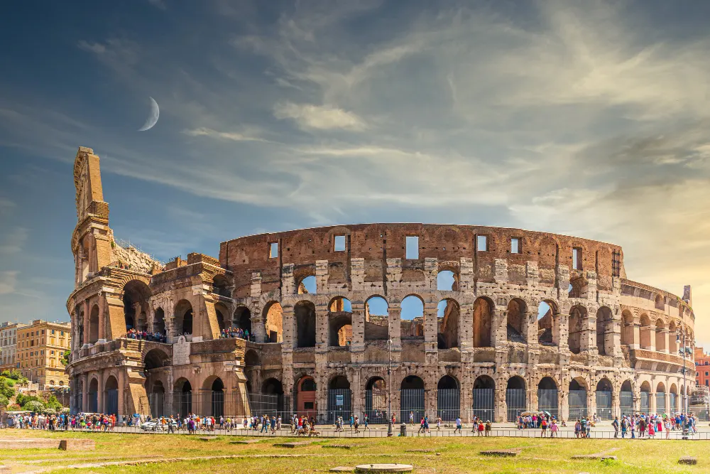 breathtaking-shot-of-the-colosseum