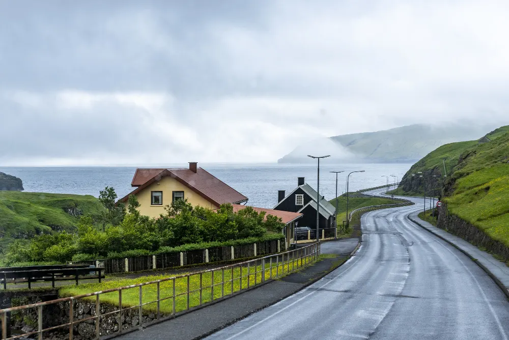 empty-street-linking-two-islands-together-with-the-foggy-sky