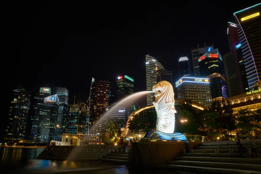 long-exposure-wonderful-city-buildings-lights