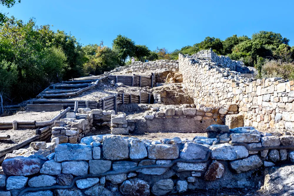 ruins-of-ancient-stageira-city-in-halkidiki-greece