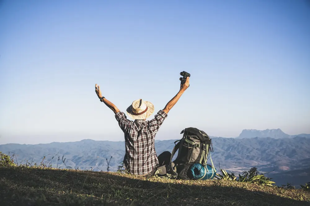 tourist-from-mountain-top