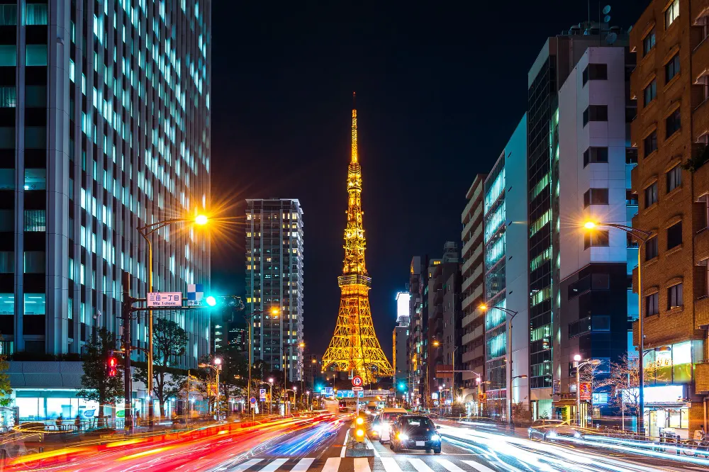 traffic-and-tokyo-cityscape-at-night-japan