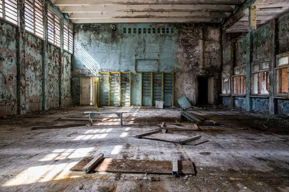 abandoned-gymnasium-pripyat-chernobyl