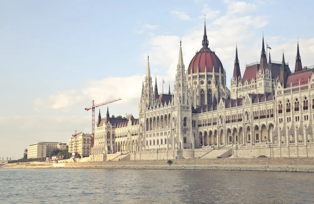 distant-shot-hungarian-parliament-building-budapest-hungary