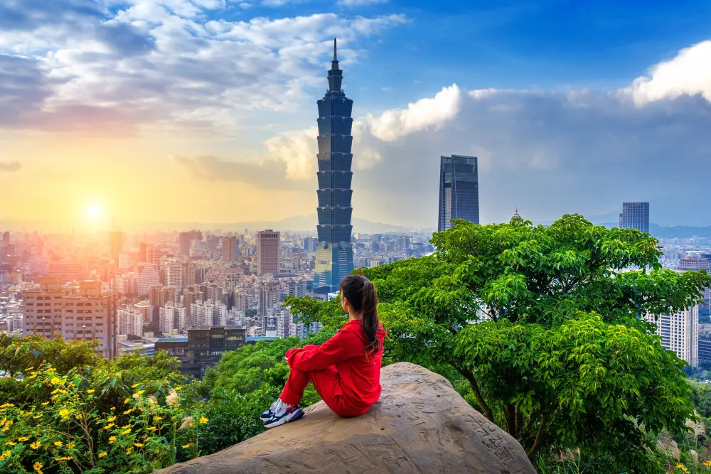 tourist-woman-enjoying-view-mountains-taipei-taiwan