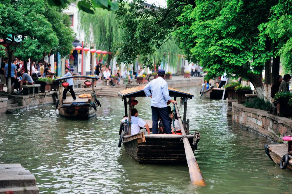 zhujiajiao-town-in-shanghai