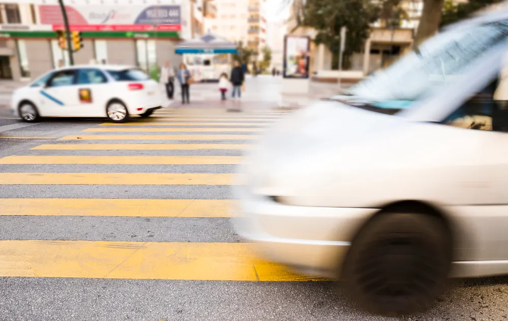 abstract-blurred-cars-vehicles-on-street-in-the-city