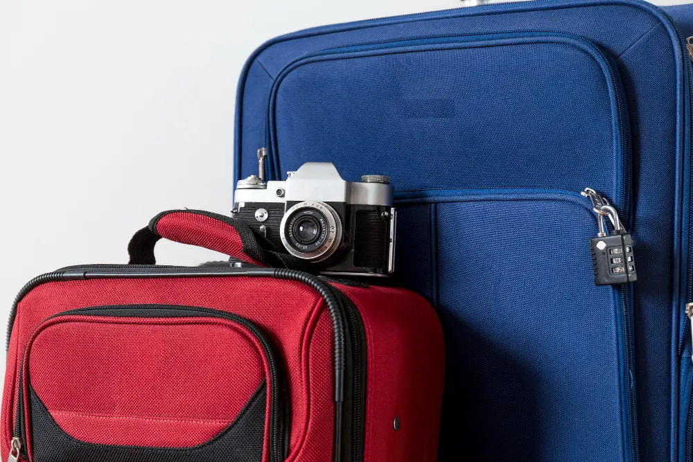 close-up-camera-on-suitcases