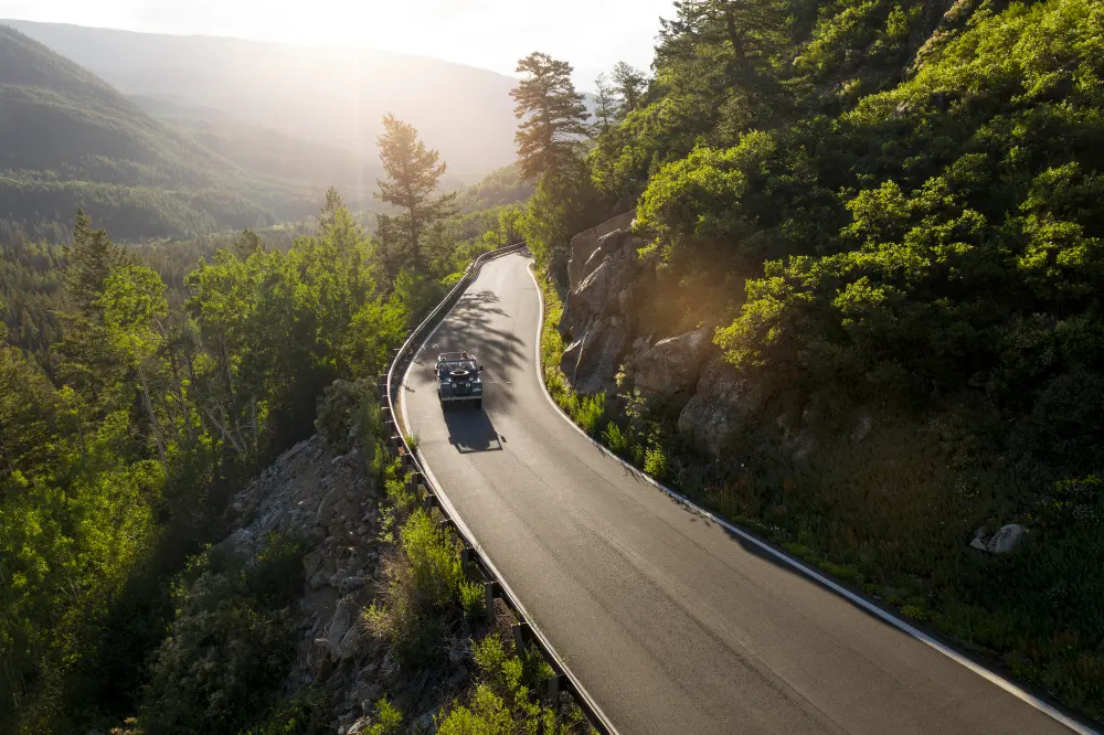 beautiful-mountain-road-landscape