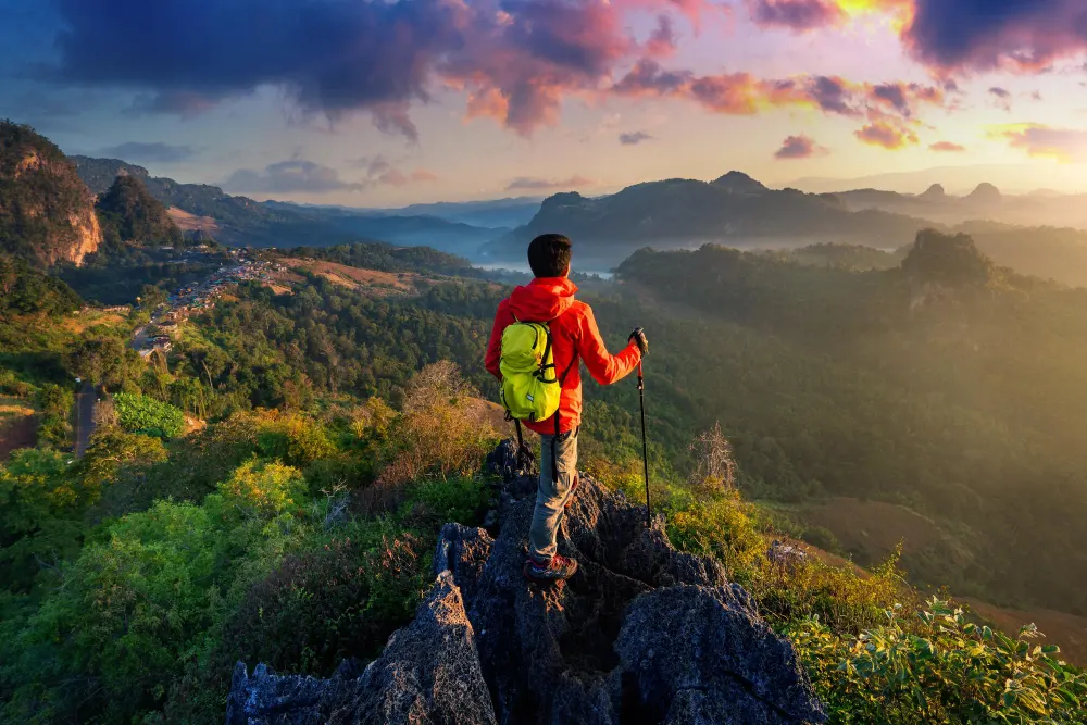 standing-on-sunrise-viewpoint