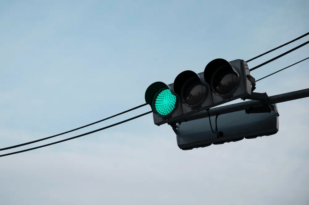 traffic-light-for-city-streets