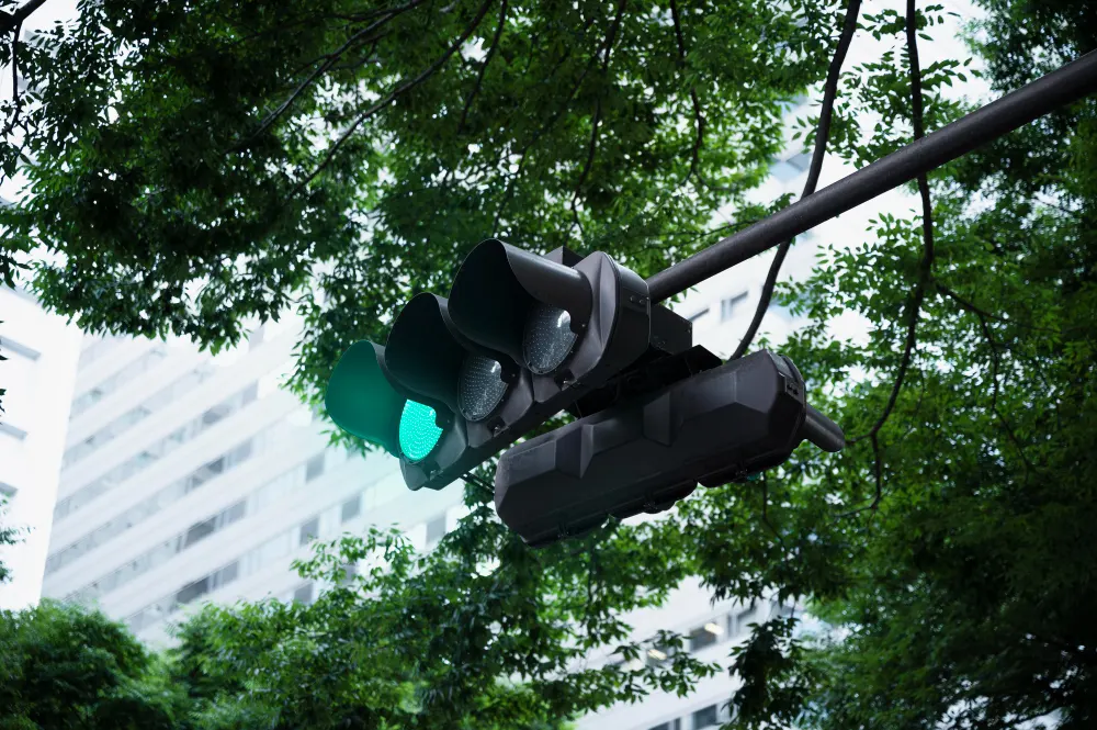 traffic-light-for-city-streets