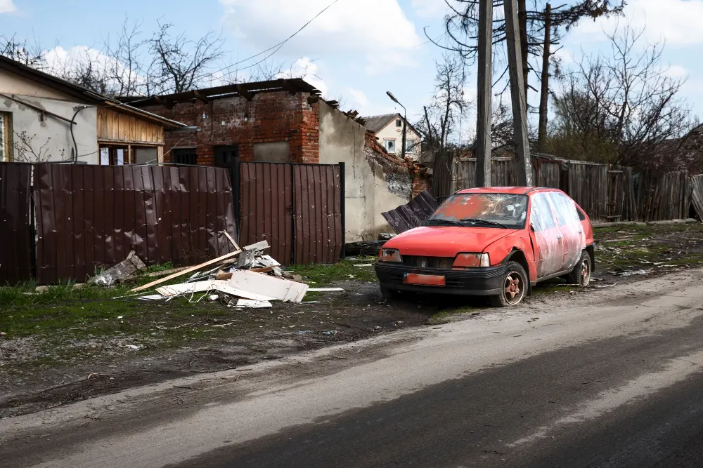 broken-red-car-russian-s-war-ukraine