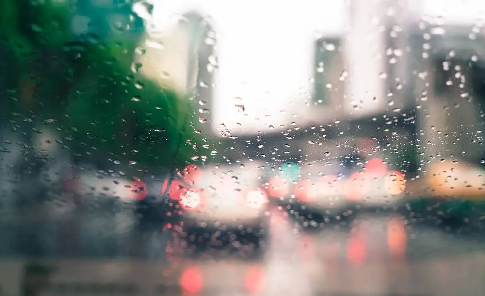 rain-drops-on-car-glass 